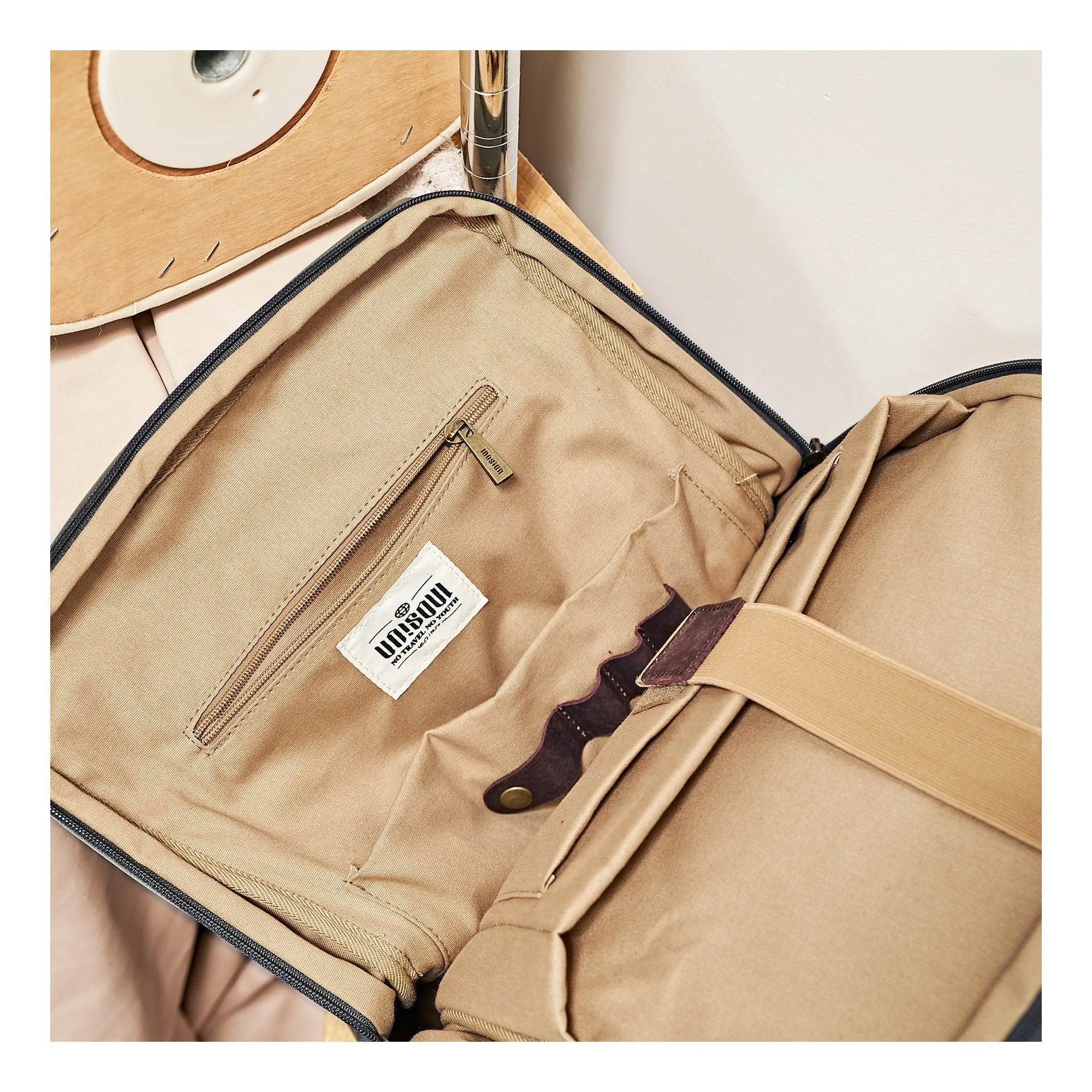 Canvas Leather Mens Backpack Canvas Khaki Travel Backpack Laptop Satchel Backpack for Men