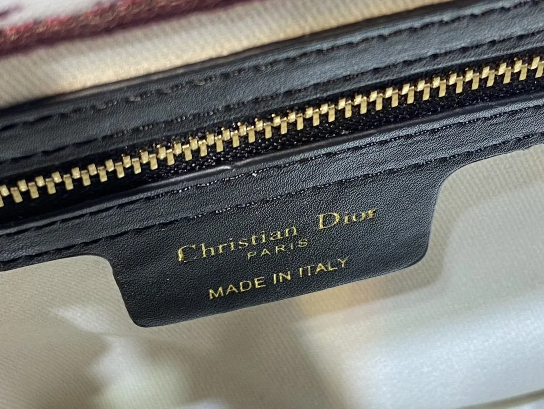 Designer Handbags DR 282