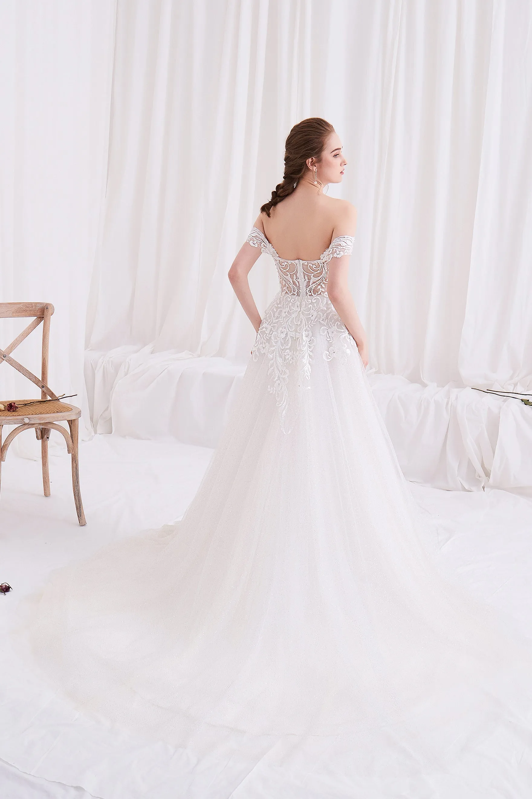 Lyra - Selena Huan off-the-shoulder Italy Sequin Embroidery lace glowing A-line gown