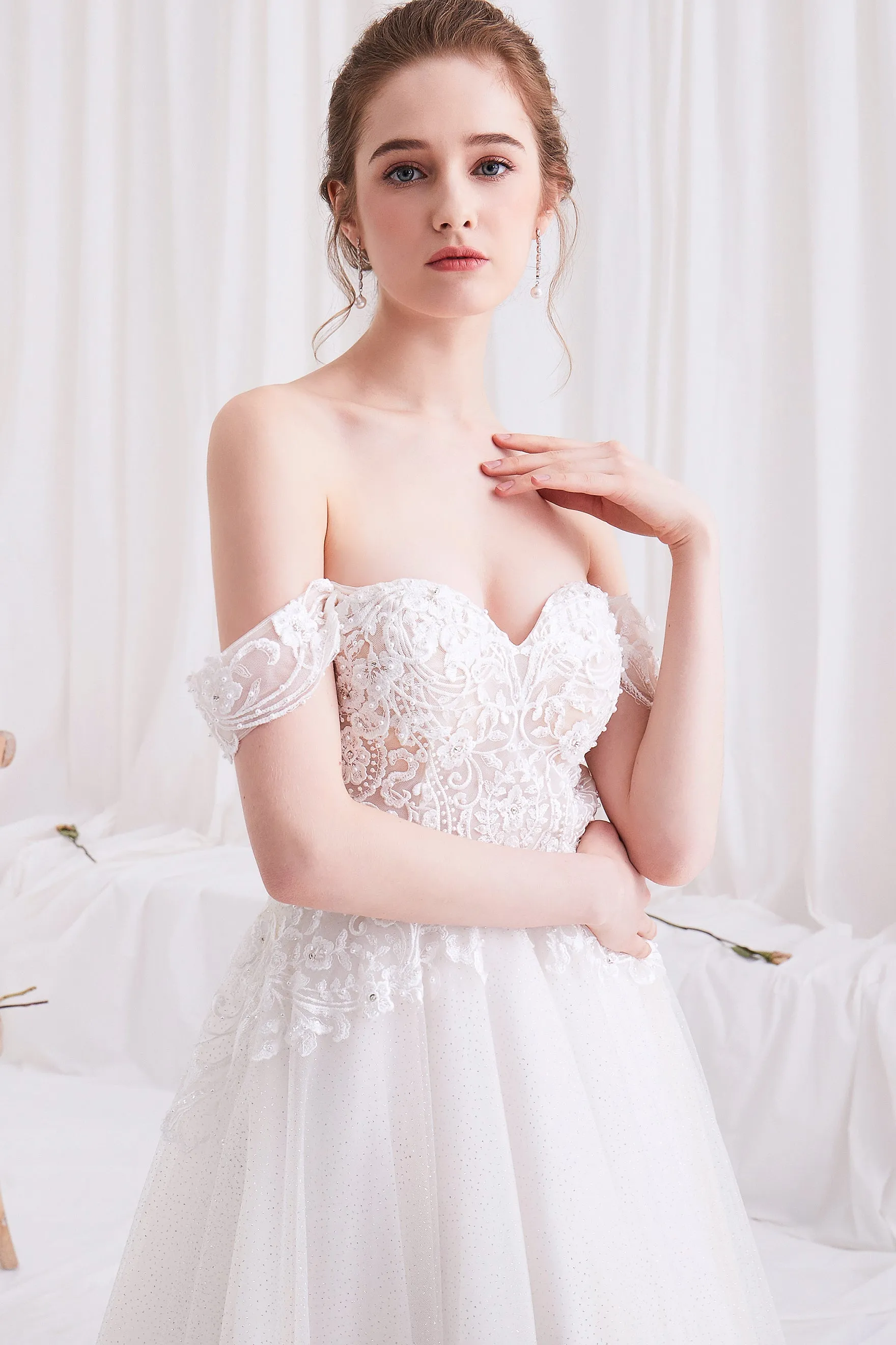 Lyra - Selena Huan off-the-shoulder Italy Sequin Embroidery lace glowing A-line gown