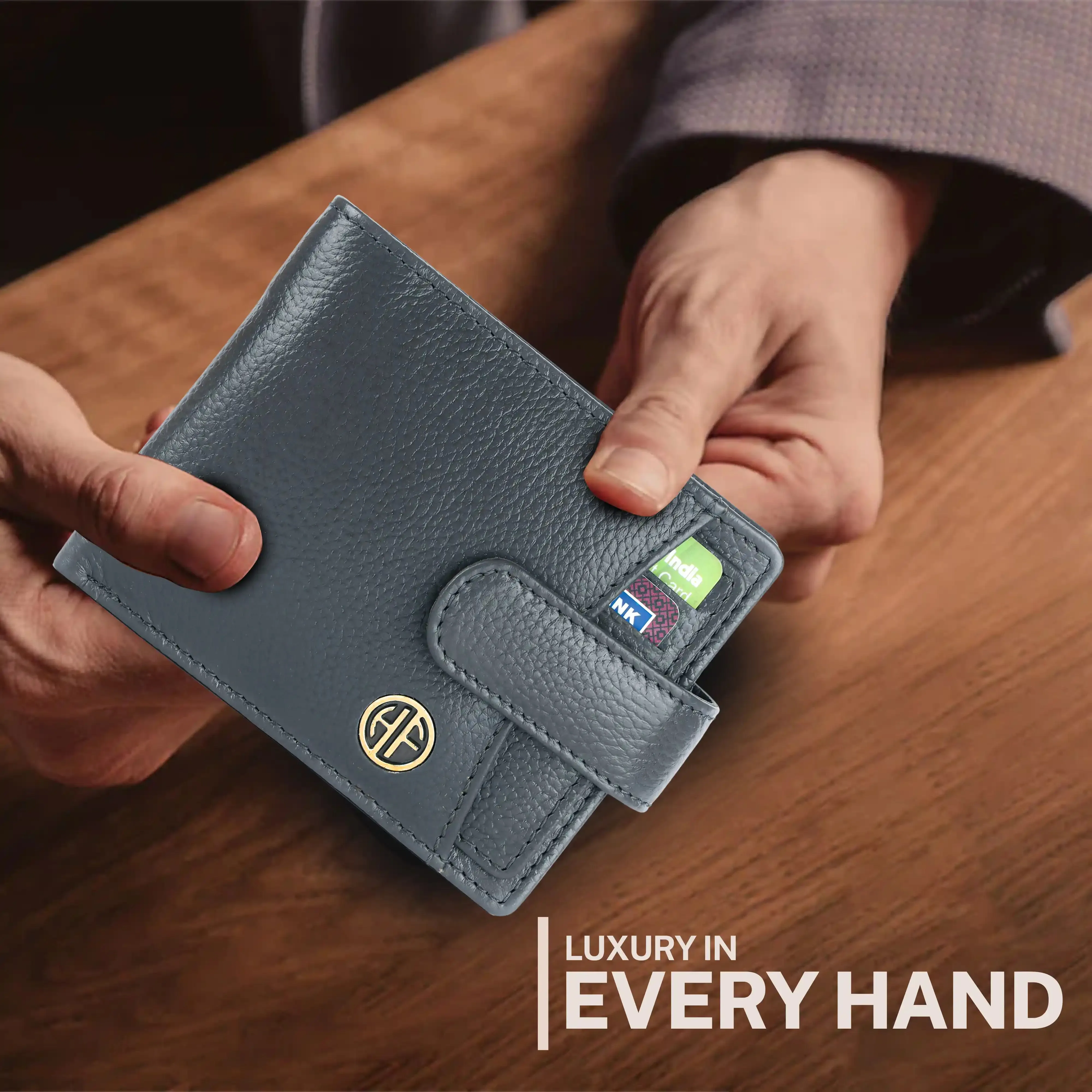 Men's Leather Wallet - 5 Card Slots, 2 Currency Pockets, RFID Protection - Perfect Gift for Valentine's, Father's Day, Birthdays