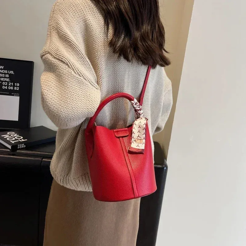 Uniwim Keelyn Leather Bucket Bag